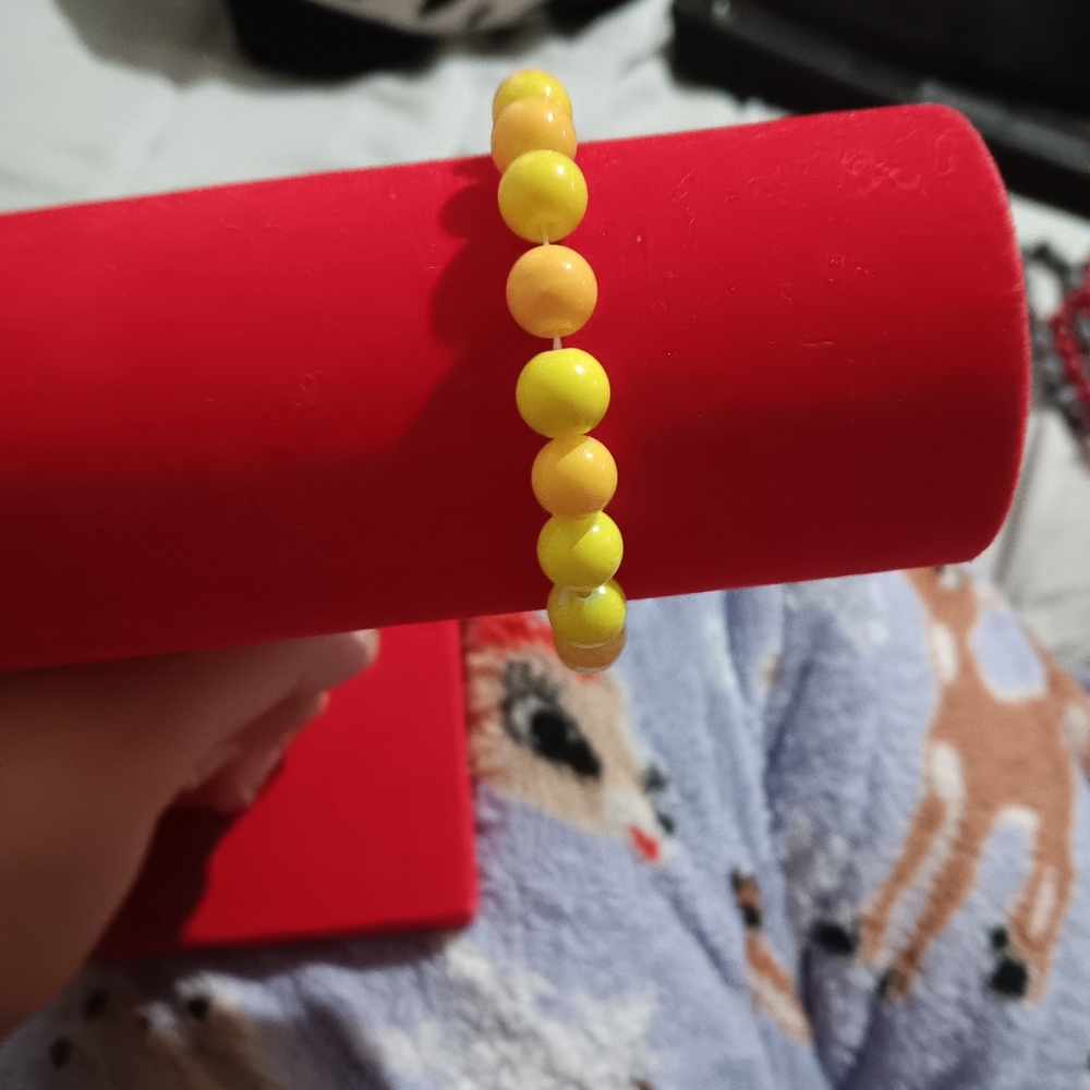 Yellow glass bracelet